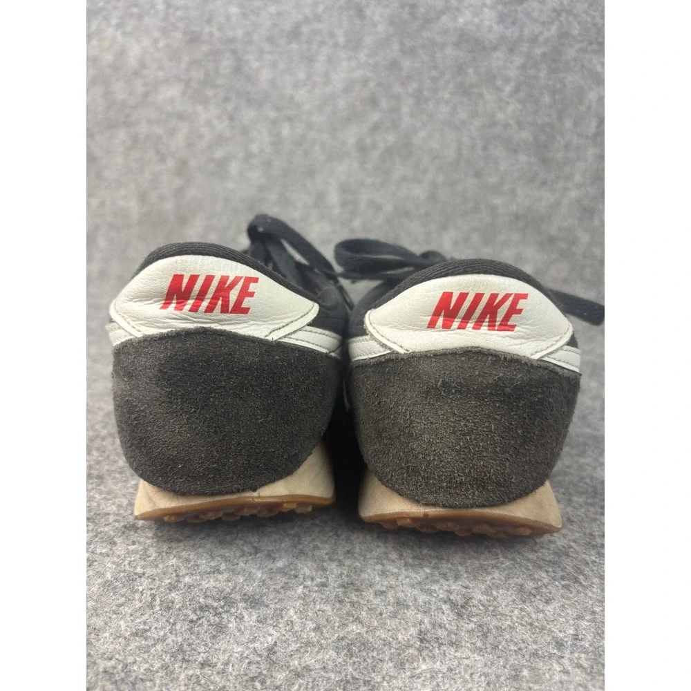 Nike Daybreak Sneakers Womens 8.5 Black White Waffle Sole CK2351-001